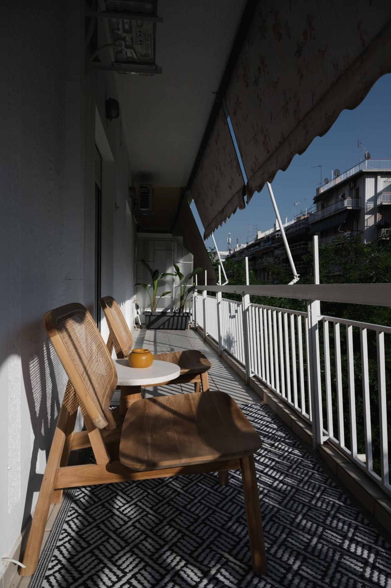 Athens' Gem: Fun, Sun & Your Koukaki Run! Exteriör bild